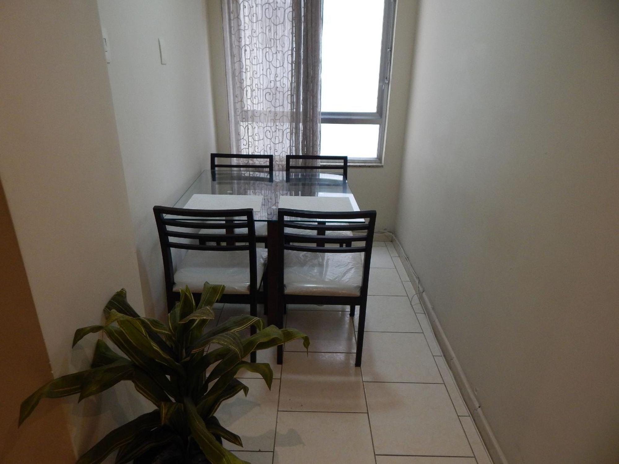 Espacoso Apto De 1 Na Quadra Da Apartment